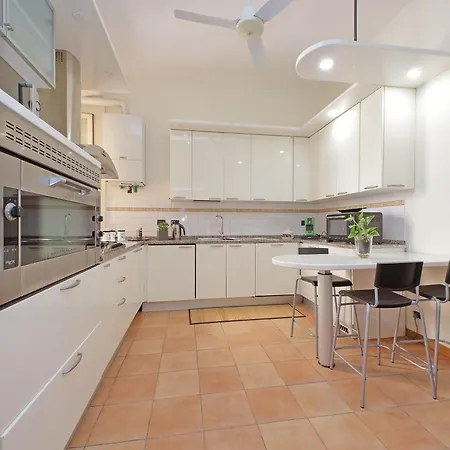 A 10 Minuti Da Fontana Di Trevi - Casa Signorile Apartment *