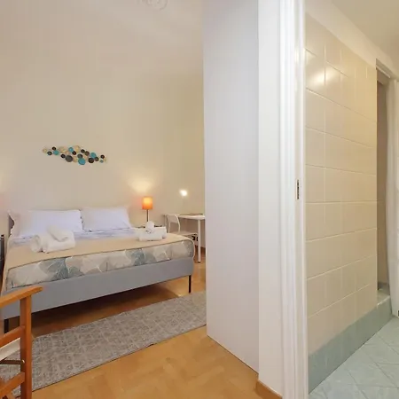 A 10 Minuti Da Fontana Di Trevi - Casa Signorile *